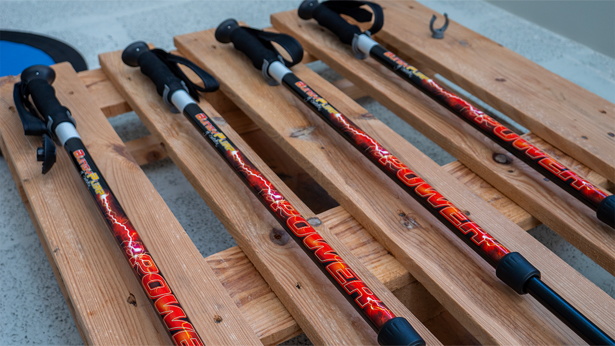 Patient utilisant des bâtons BungyPump